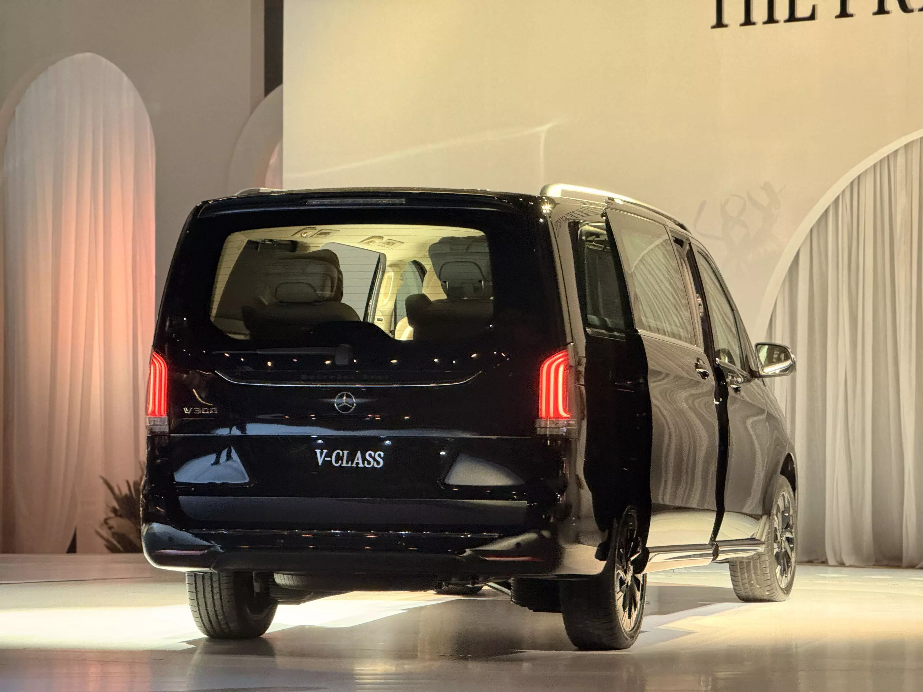 Mercedes-Benz V-Class gets air suspension Mercedes-Benz V-Class gets air suspension