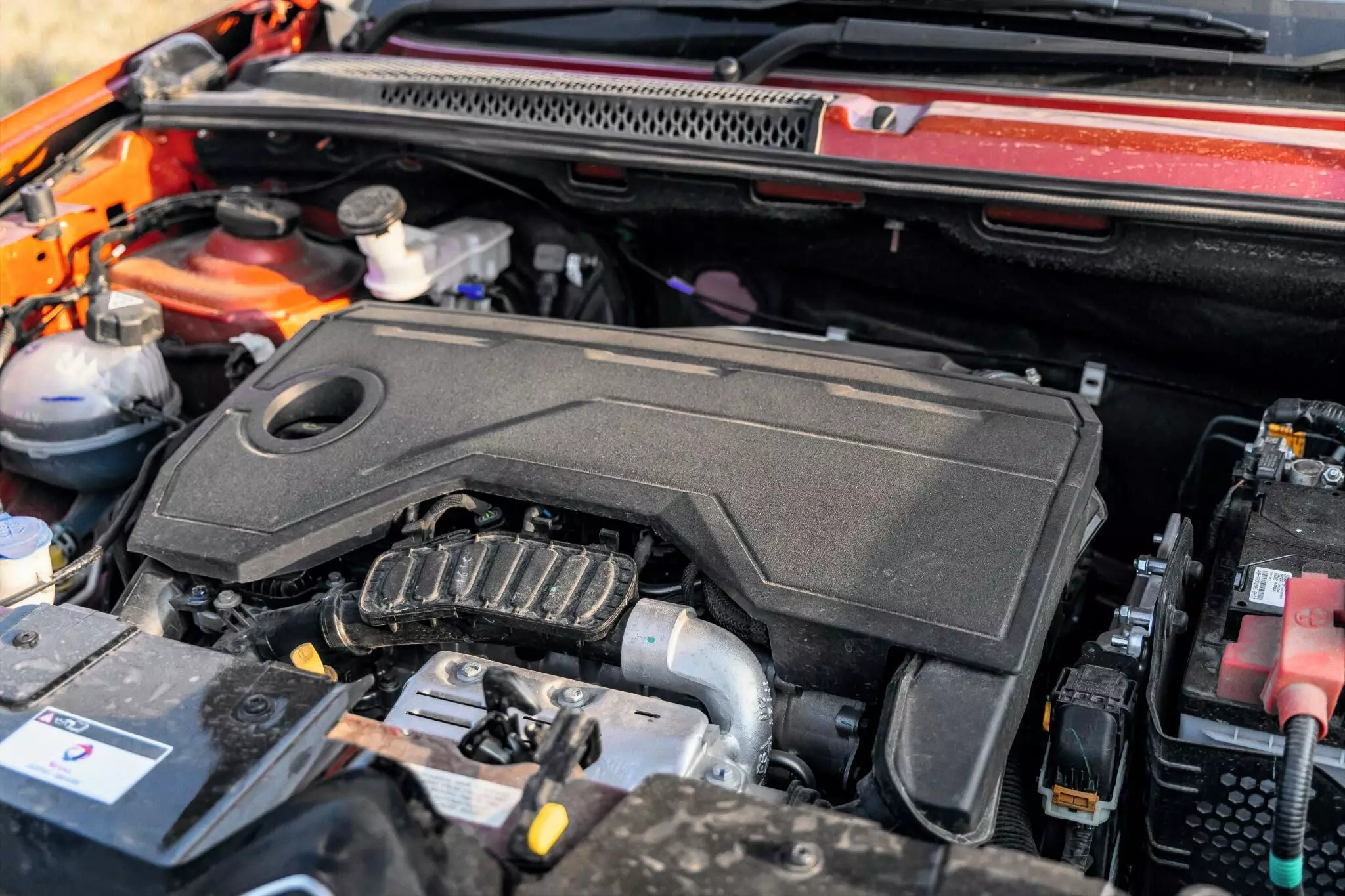 The 1.2-litre, Puretech 110, that puts out 108bhp and 205Nm paired to a six speed automatic does not feel underpowered anywhere