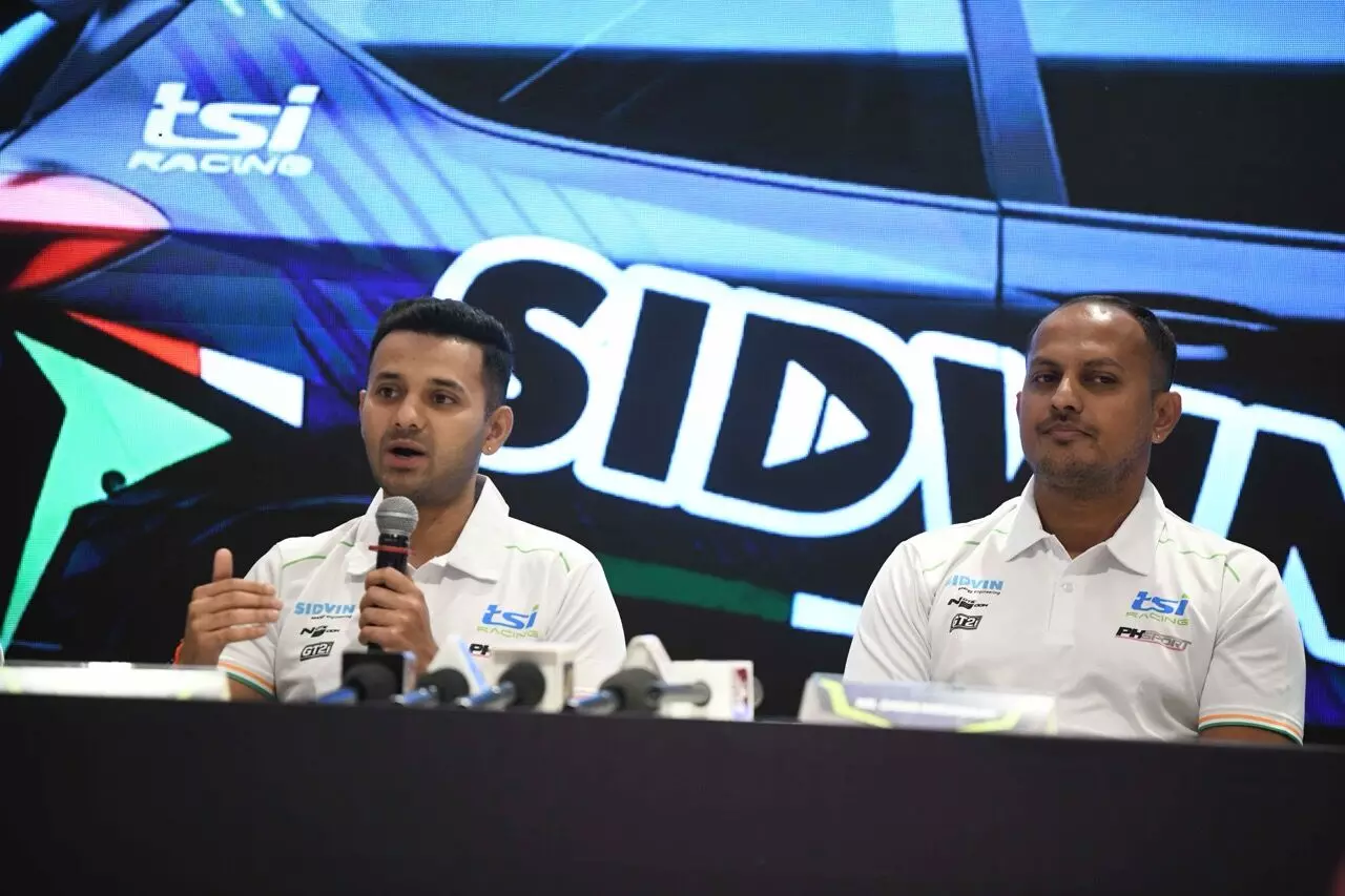 Dean Mascarenhas (left) with co-driver Gagan Karumbaiah (right)