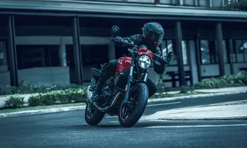 2026 Royal Enfield Guerrilla 450 Apex launched 2026 Royal Enfield Guerrilla 450 Apex launched