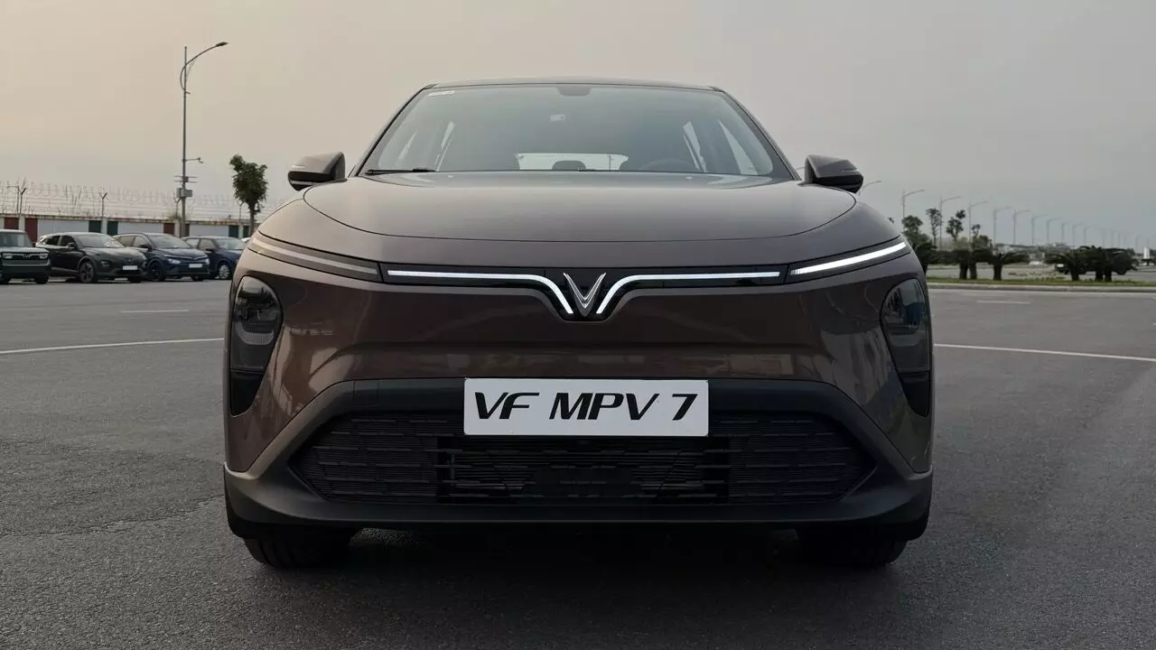 VinFast VF MPV 7 to join the lineup on 15th April VinFast VF MPV 7 to join the lineup on 15th April