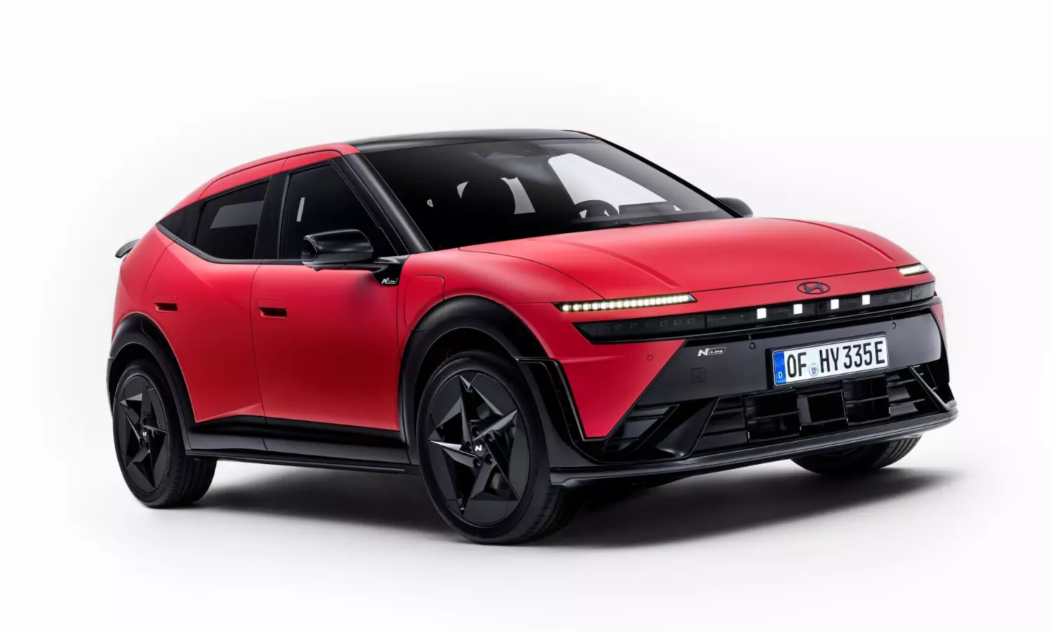 Hyundai presents its smallest Ioniq, the Ioniq 3, in Europe