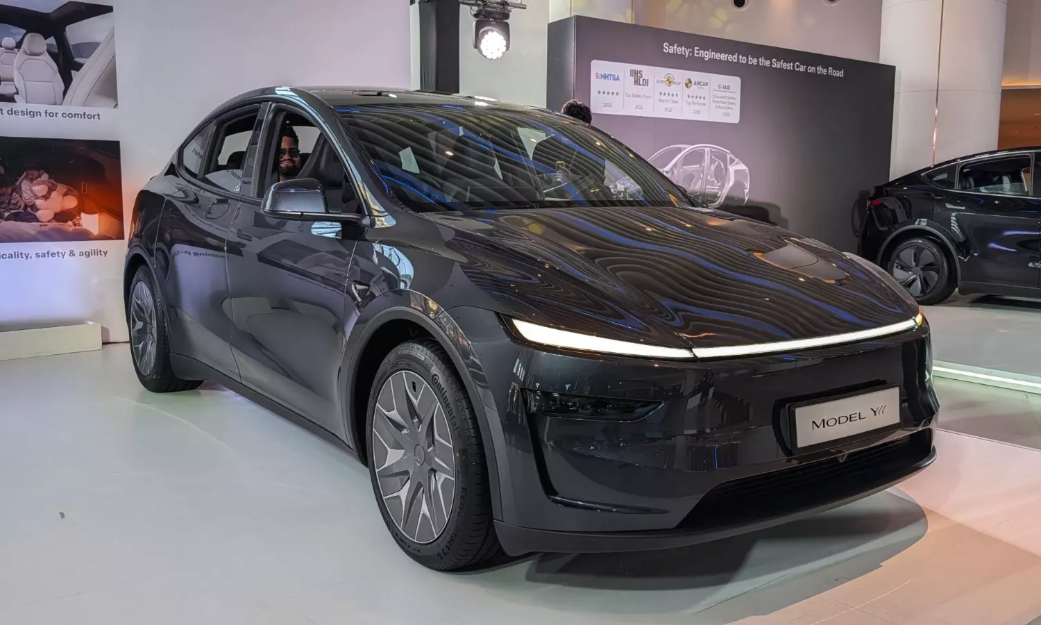 Tesla Model Y L launched in India at ₹62 lakh, which is only ₹2 lakh more expensive than the standard Model Y