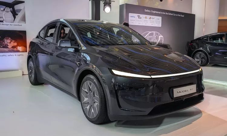 Tesla Model Y L launched in India at ₹62 lakh, which is only ₹2 lakh more expensive than the standard Model Y