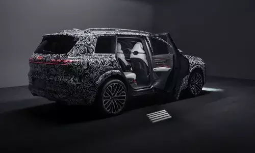 Audi’s new flagship is here, behold the Q9 Audi’s new flagship is here, behold the Q9