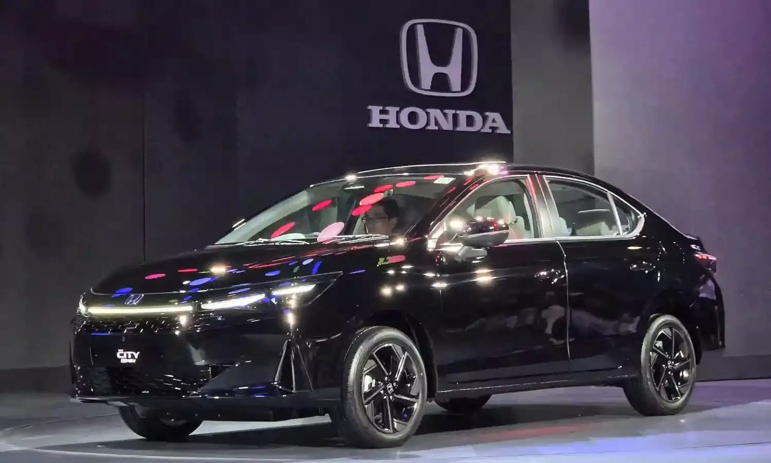 Honda City facelift launched at ₹12 lakh, City e:HEV at ₹21 lakh