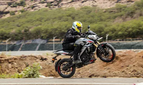 350cc Bajaj Pulsar NS400Z and Dominar 400 ridden: Downsizing sweetens the deal 350cc Bajaj Pulsar NS400Z and Dominar 400 ridden: Downsizing sweetens the deal