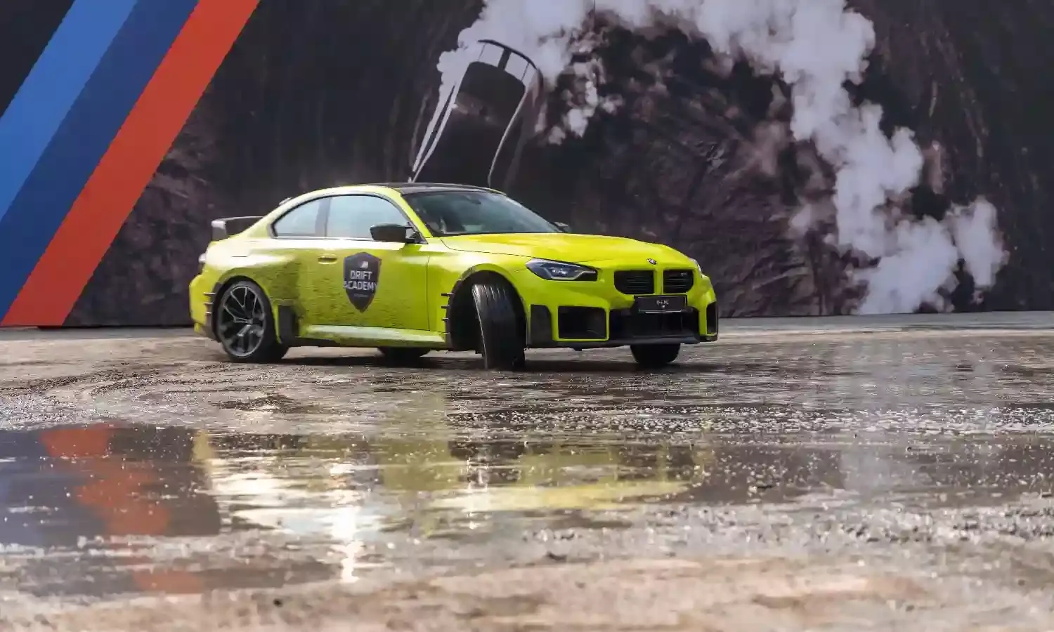 We spent a day at the BMW M drift academy.