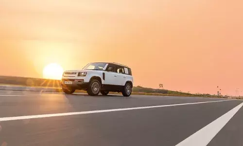Land Rover Defender V8: Last of its kind
