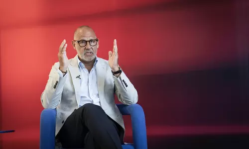 “Is the world ready for a luxury electric vehicle? At Jaguar, we believe they are,” says Jaguar managing director Rawdon Glover