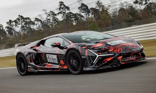 Lamborghini Revuelto SV sets lap record at Hockenheimring