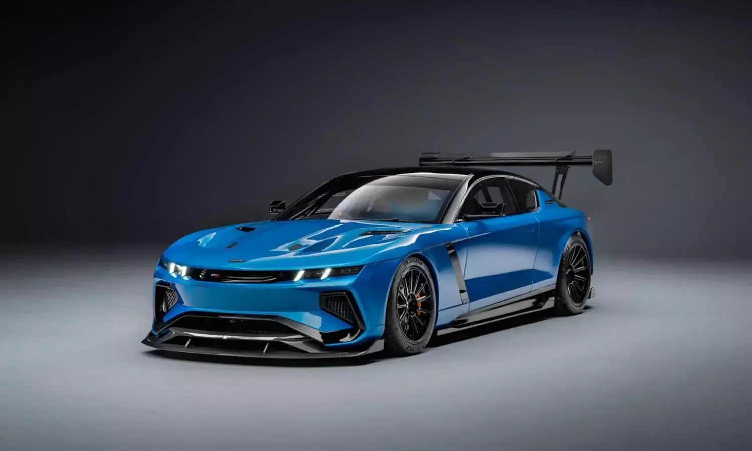 Interceptor GTX: The Jensen Interceptor is back!