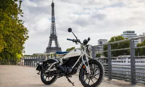 Royal Enfield unveils a new shade of the Flying Flea C6 Royal Enfield unveils a new shade of the Flying Flea C6