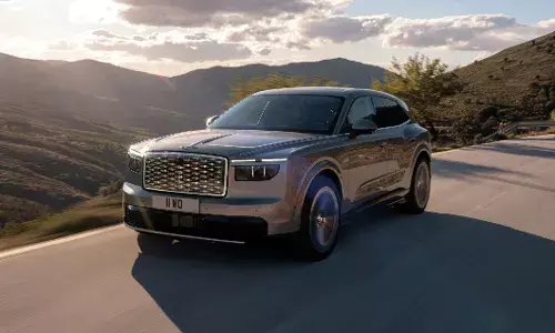 Bentley Torcal First Look: Inside Bentleys First Electric SUV