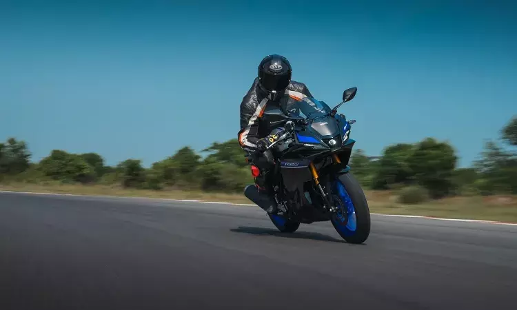 Yamaha R2 first ride review: No VVA, no DeltaBox, no problem?