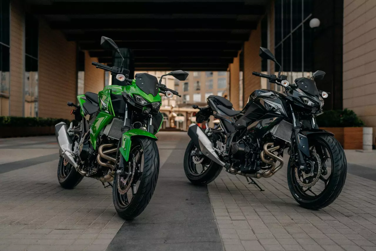 Kawasaki Z300 launched, prices start from ₹3.24 lakh Kawasaki Z300 launched, prices start from ₹3.24 lakh