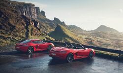 Porsche has revealed new 718 Cayman T and Boxster T
