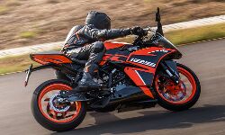 KTM launches the RC125 ABS in India at Rs 1.47 lakh KTM launches the RC125 ABS in India at Rs 1.47 lakh
