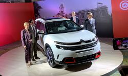 Citroën to kickstart its India journey with the C5 Aircross SUV Citroën to kickstart its India journey with the C5 Aircross SUV
