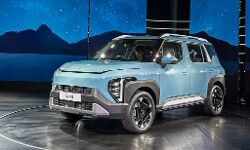 Kia Syros compact SUV unveiled in India