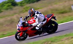 Move your ass while on the gas | Attending California Superbike School for the first time Move your ass while on the gas | Attending California Superbike School for the first time