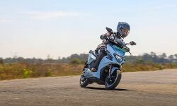 Simple One Gen 1.5 first ride review: have the few updates made it the new benchmark? Simple One Gen 1.5 first ride review: have the few updates made it the new benchmark?