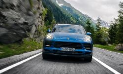 Porsche Macan facelift prices to start under Rs 70 lakh Porsche Macan facelift prices to start under Rs 70 lakh