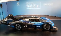 Motorsport with electric drive: Double World premiere for the new Volkswagen ID.R Motorsport with electric drive: Double World premiere for the new Volkswagen ID.R