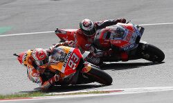 Lorenzo keeps Marquez at bay to win Austrian GP