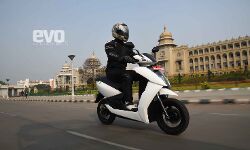 First ride review – Ather 450 electric scooter First ride review – Ather 450 electric scooter