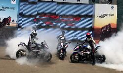 Fourth generation BMW S 1000 RR launched in India Fourth generation BMW S 1000 RR launched in India