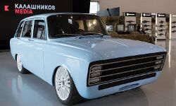Russian firm Kalashnikov displays a new weapon, the CV-1 ‘electric supercar’