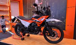 KTM 390 Adventure S and 390 Enduro R showcased at India Bike Week 2024 KTM 390 Adventure S and 390 Enduro R showcased at India Bike Week 2024