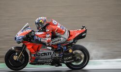 MotoGP: Dovizioso emerges winner in a rain soaked Valencia GP