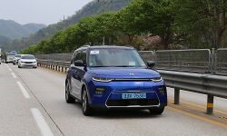 Kia Soul EV first drive review: An electric tallboy done right. Kia Soul EV first drive review: An electric tallboy done right.