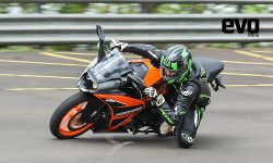 KTM RC 125 ABS: First Ride Review