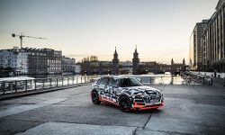 First look – interiors of the Audi e-tron prototype  First look – interiors of the Audi e-tron prototypeÂ