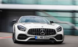 Facelifted Mercedez-Benz AMG GT and GT PRO revealed at LA Motor Show Facelifted Mercedez-Benz AMG GT and GT PRO revealed at LA Motor Show