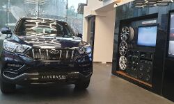 Mahindra showcases new “World of SUVs” dealership initiative