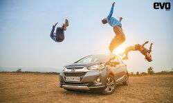 Honda WR-V, Live the Adventure, part 3: Parkour’s flippin’ crazy Honda WR-V, Live the Adventure, part 3: Parkour’s flippin’ crazy