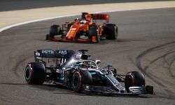 Lewis Hamilton triumphs at Bahrain GP as Ferrari lose early advantage