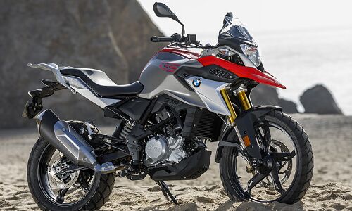BMW G 310 R and the G 310 GS launched at Rs 2.99 lakh and Rs 3.49 lakh respectively BMW G 310 R and the G 310 GS launched at Rs 2.99 lakh and Rs 3.49 lakh respectively