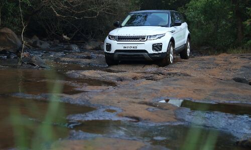 Land Rover Above and Beyond Tour: Aamby Valley Land Rover Above and Beyond Tour: Aamby Valley
