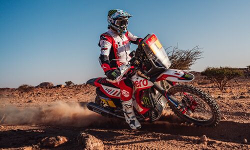 2025 Dakar Rally Stage 2 Day 1: Hero MotoSports’ Ross Branch fights hard to maintain third 2025 Dakar Rally Stage 2 Day 1: Hero MotoSports’ Ross Branch fights hard to maintain third