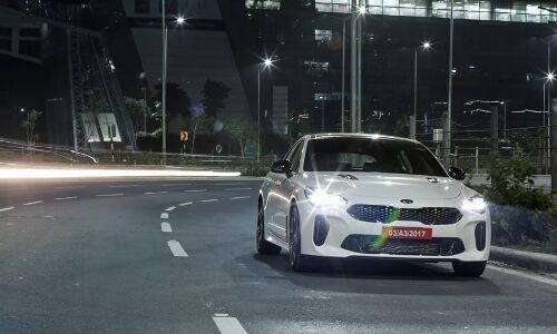 Kia Stinger bags the evo Sports Saloon of the Year award