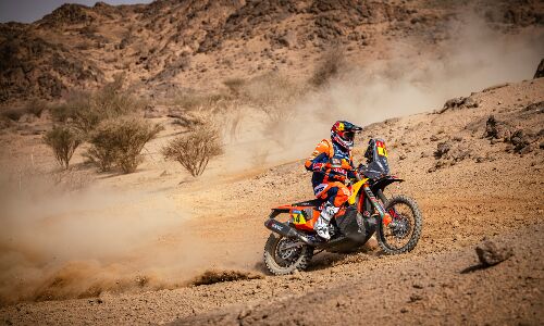 2025 Dakar Rally Stage 2 overall: Sanders continues to lead the bikes; Lategan dominates in the cars category 2025 Dakar Rally Stage 2 overall: Sanders continues to lead the bikes; Lategan dominates in the cars category